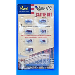 Vintage Revell HO Scale Cattle & Ramp Set T6004 (1956) Original Card USA